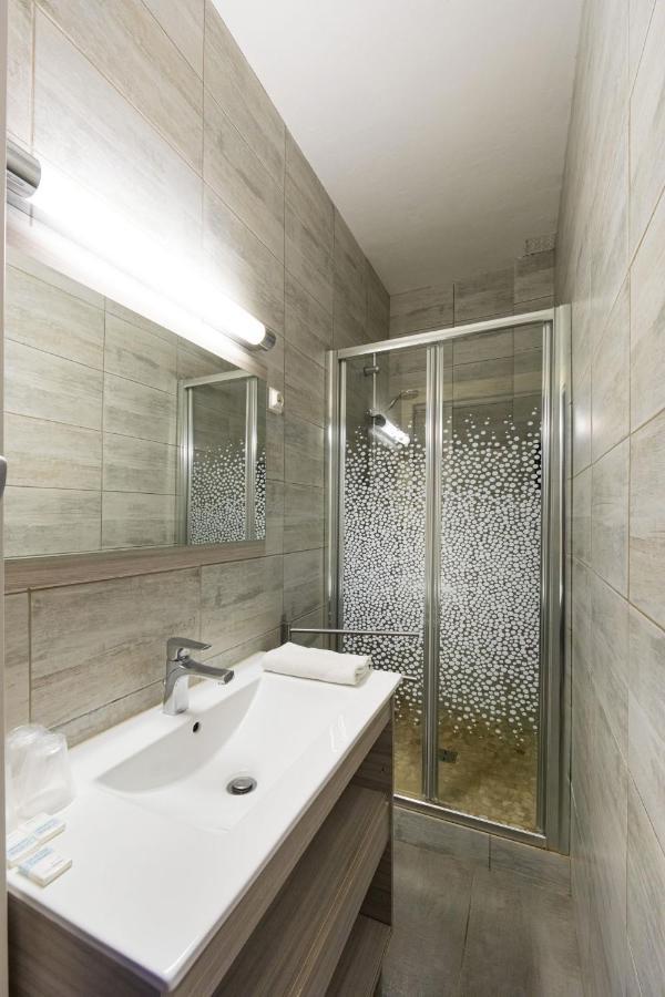 ג'רארדמר Hotel Restaurant L'Aubergade מראה חיצוני תמונה