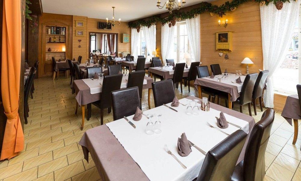 ג'רארדמר Hotel Restaurant L'Aubergade מראה חיצוני תמונה